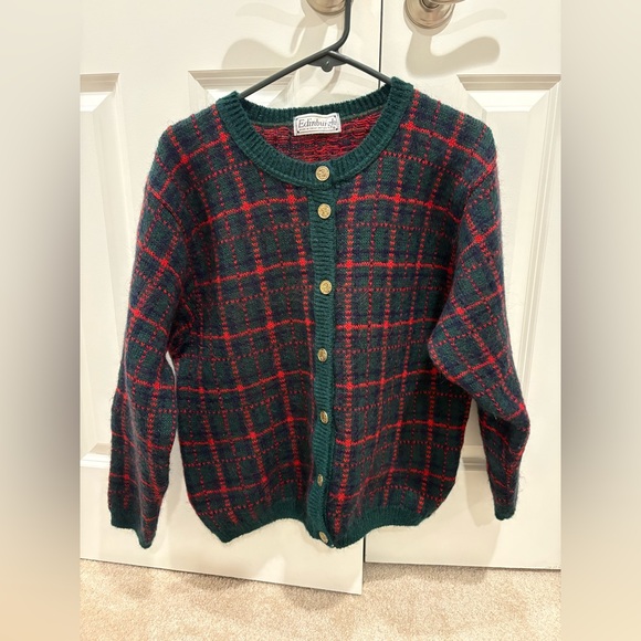 Vintage Edinburgh Woollen Mill Plaid Cardigan Sweater Oversized Holiday Winter 🎄 - Picture 4 of 6